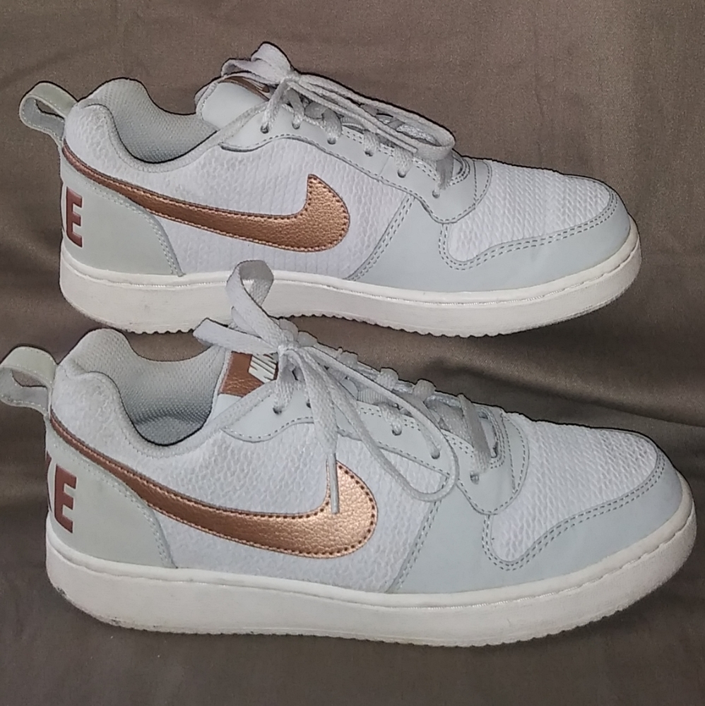 NIKE COURT BOROUGH LOW PREMIUM 861533-001 Women's Size 7.5 Rose Gold/Copper